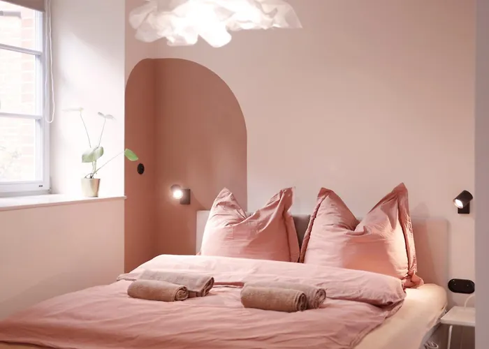 Energetic Apartment In City Center!